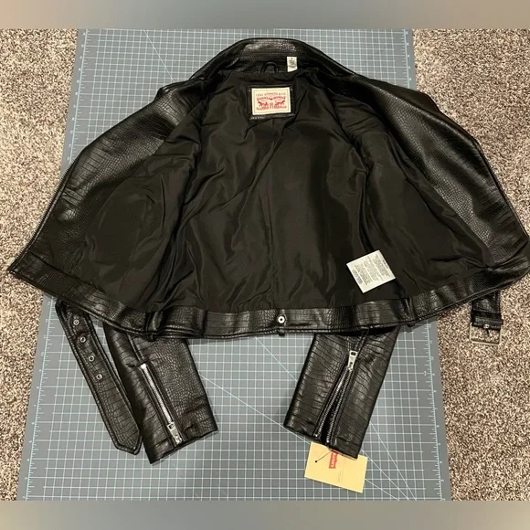 Levi’s black croc faux leather moto jacket - Picture 5 of 15